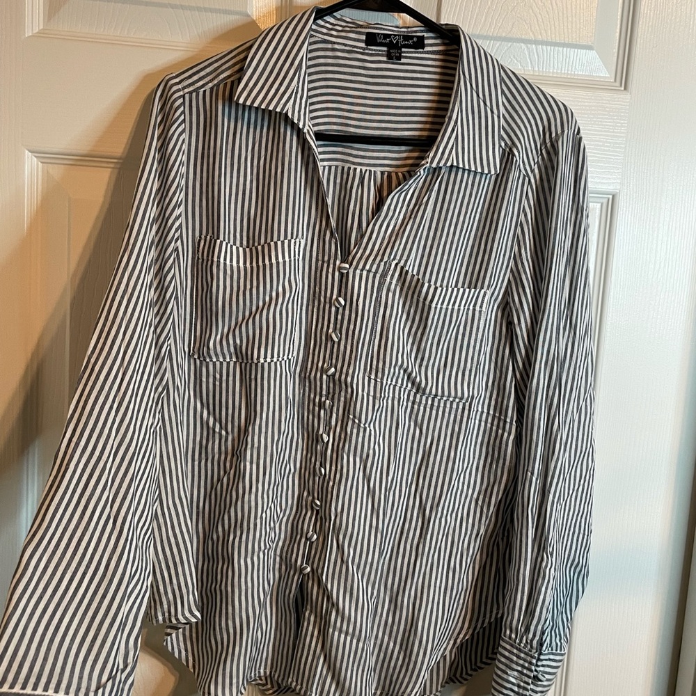 Pinstripes blouse